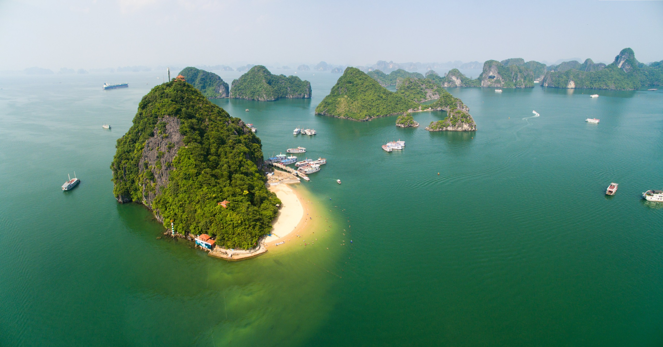 Otis Day Cruise：下龍灣 (Ha Long Bay) 驚訝洞 & 英雄島一日遊