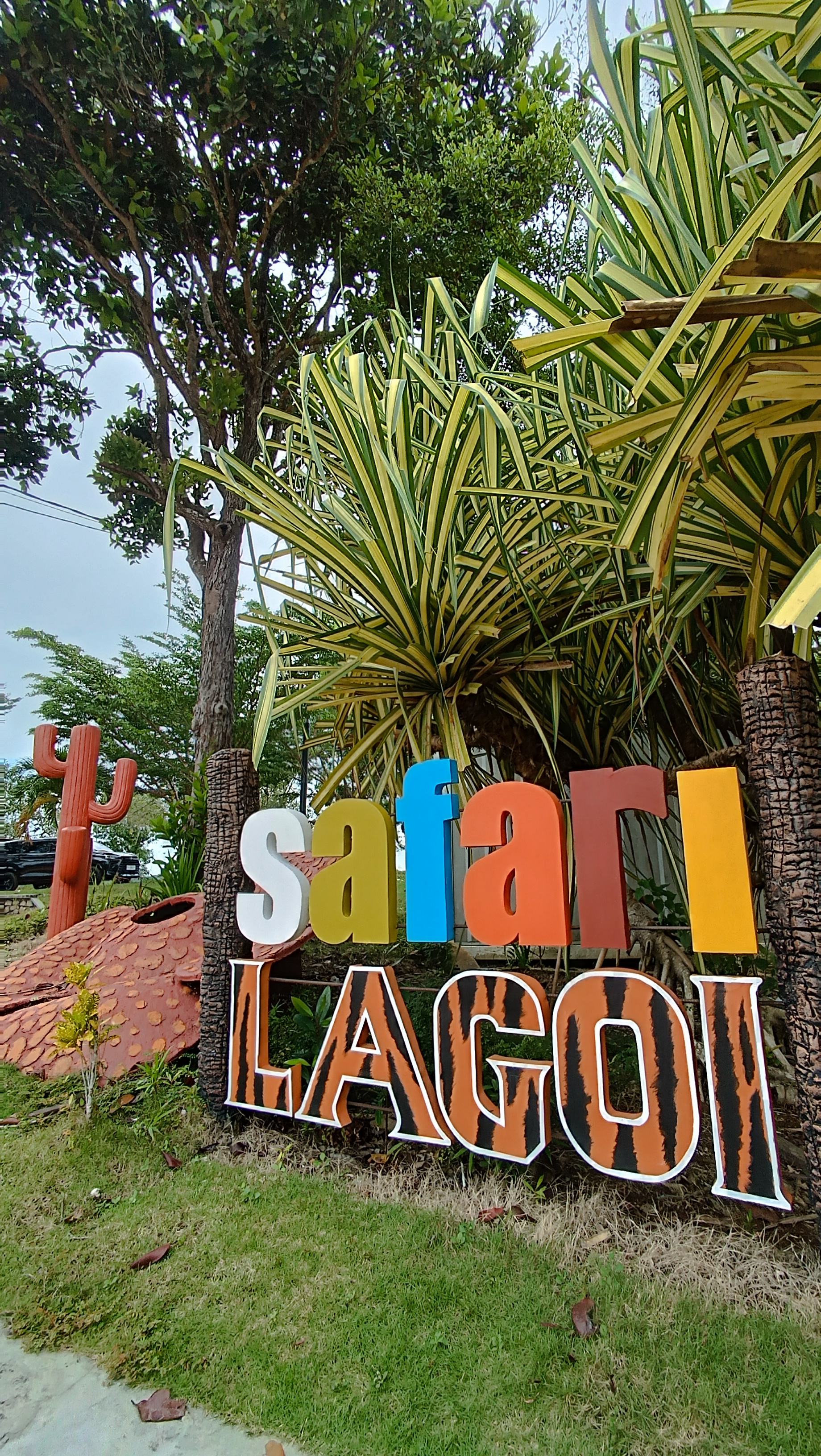 Bintan Safari Lagoi  Tour Package