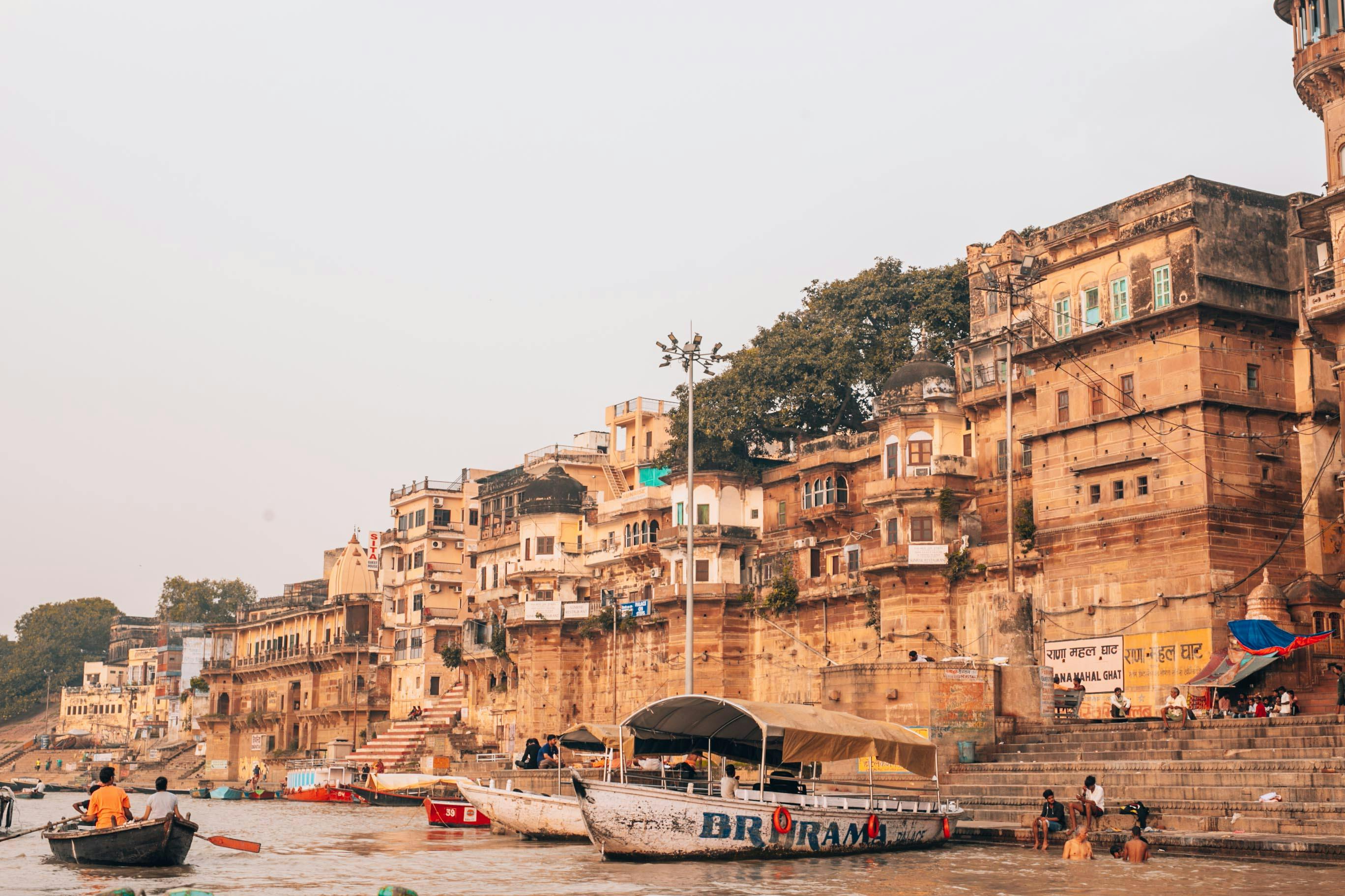 瓦拉納西 (Varanasi)：包含鹿野苑 (Sarnath) 與乘船遊覽的私人全日遊