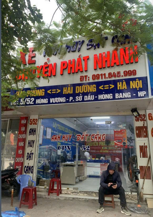 Ha Noi - Hai Phong · Limousine (11 seats)