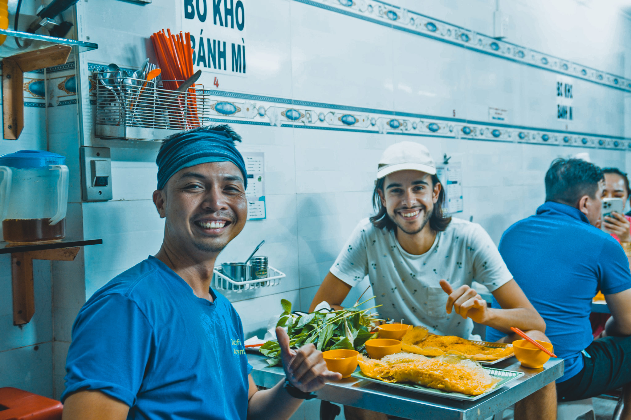 Ночное велосипедное приключение в Хошимине с уличной едой