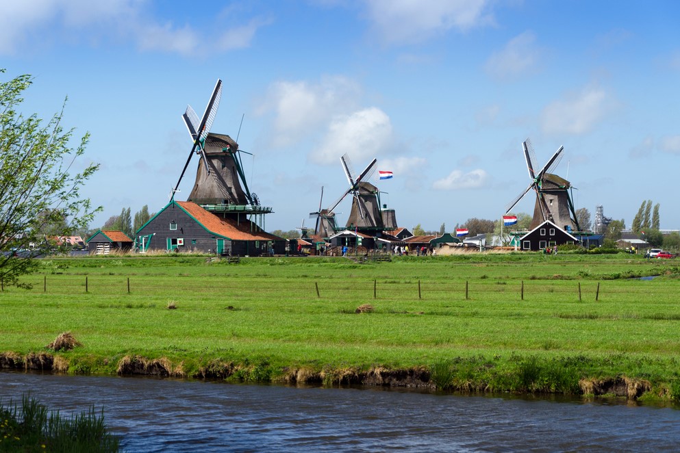 荷蘭風車村 & 艾丹 & 沃倫丹 & 馬肯私人之旅（阿姆斯特丹出發）