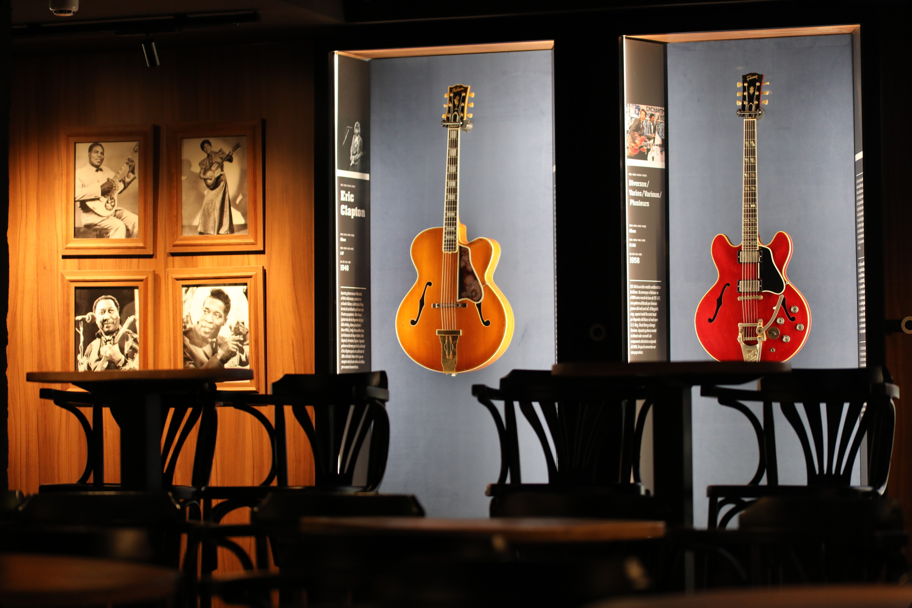 Guitar Legends Hall: Rock Museum in Barcelona