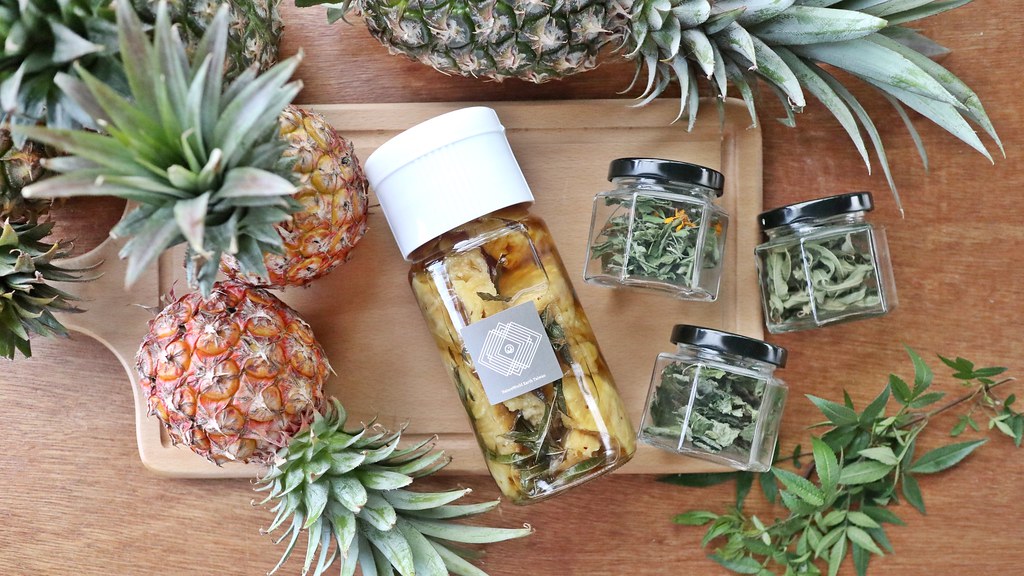 Taipei | The Forest Studio | Food and Agriculture Education Dragon Fruit/Pineapple (Herb Fruit Wine) DIY | Flower & Fruit Tea DIY