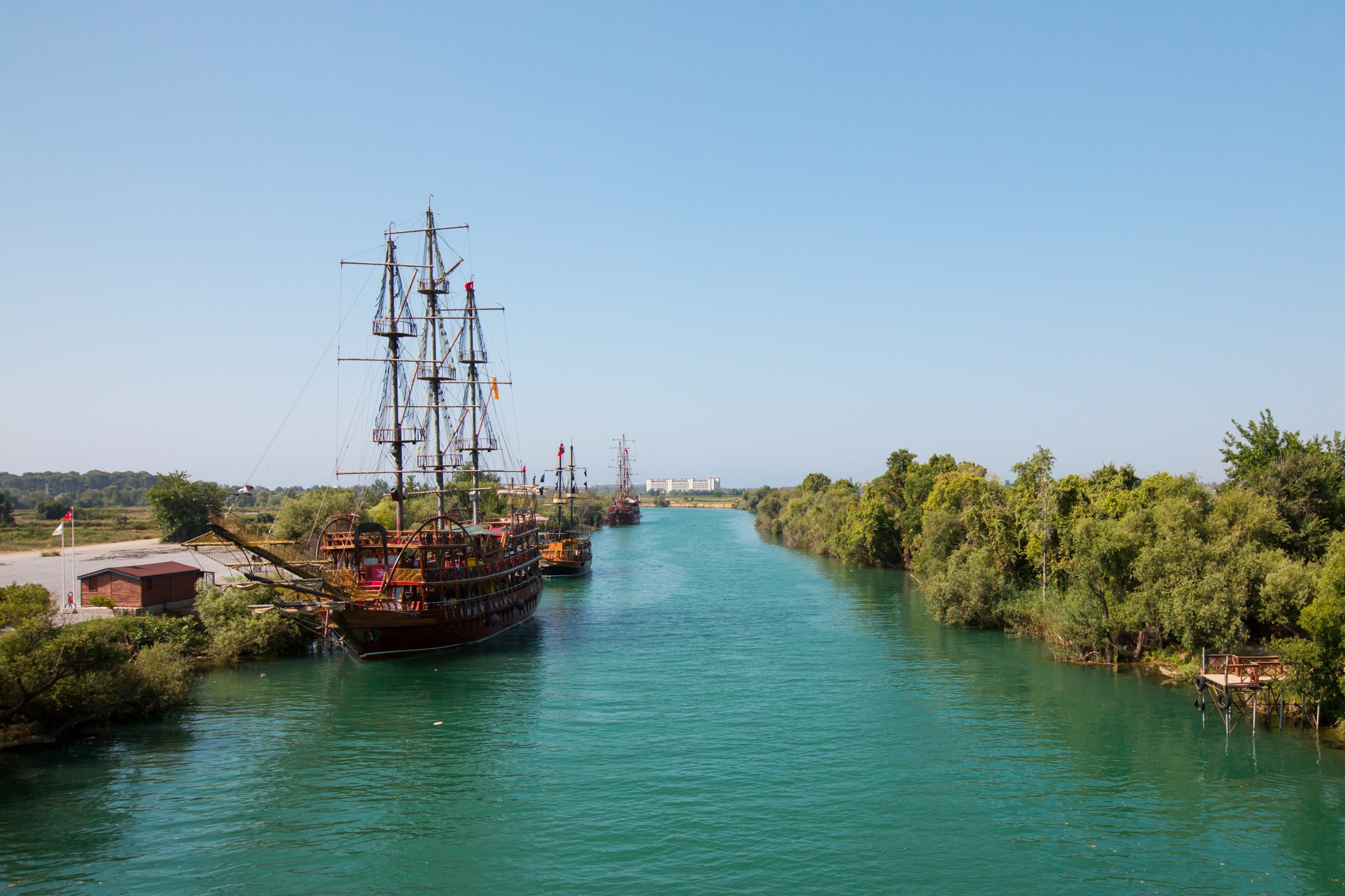 Manavgat River Cruise with Grand Bazaar Tour from Alanya