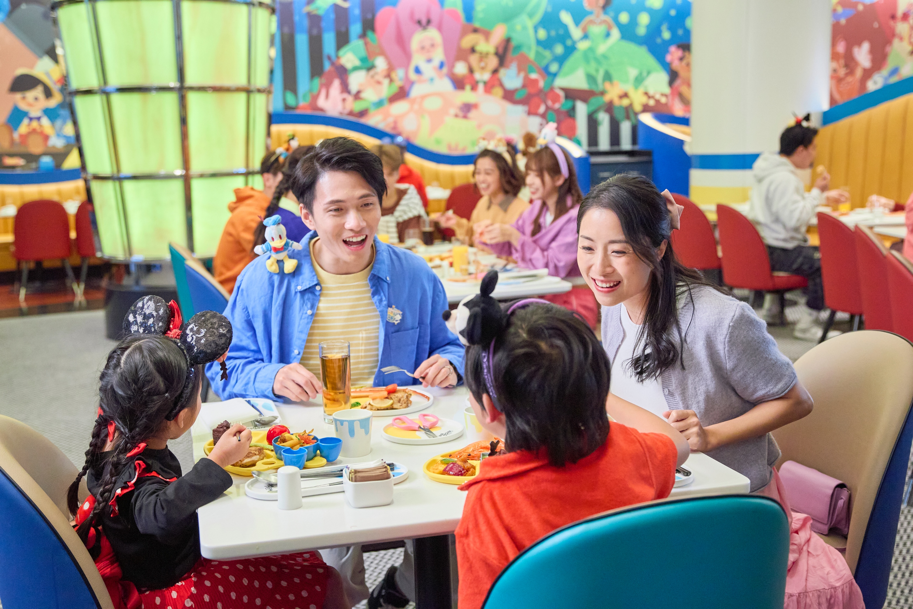 Ink & Plate Dinner Buffet