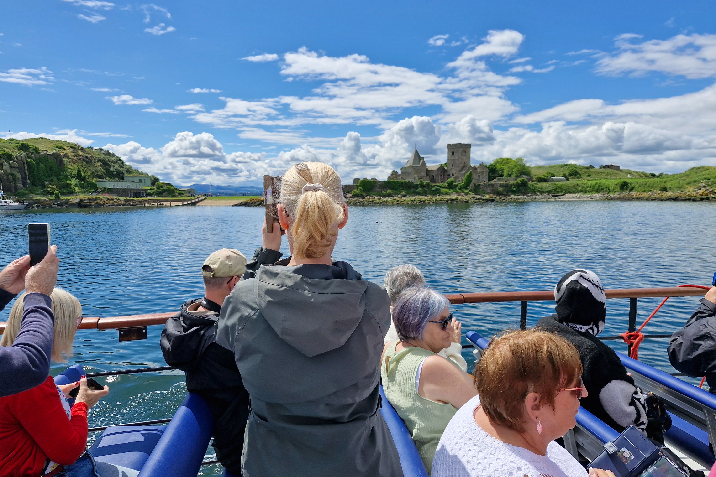 Three Bridges Sightseeing Cruise in Edinburgh