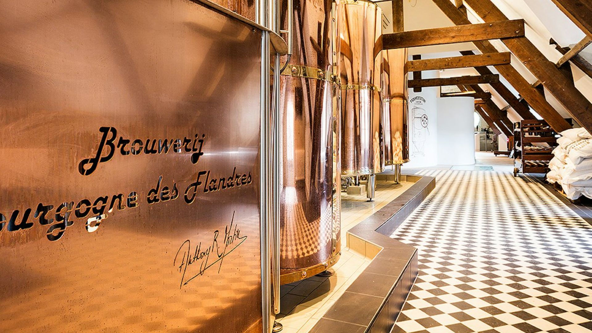 Brewery Bourgogne des Flandres ticket with audio guide in Brugge