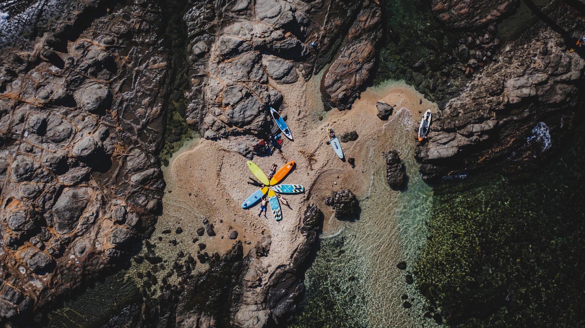 New Taipei: Gongliao | Treasure Island SUP Paddleboarding Experience