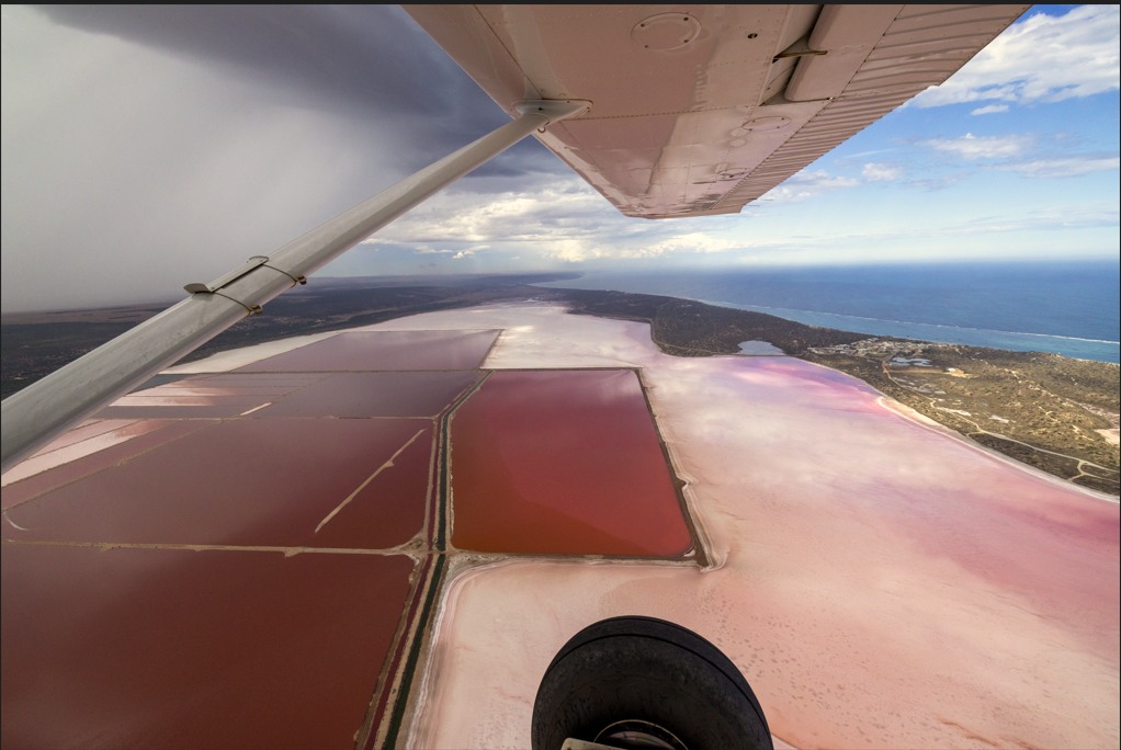 Hutt Lagoon Pink Lake Scenic Flight Experience from Geraldton