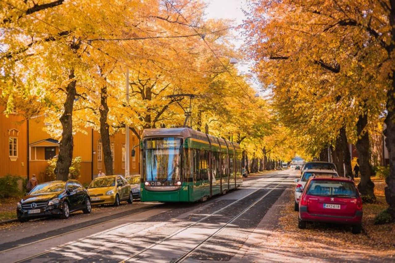 Private Helsinki City Tour with Authentic Sauna Experience