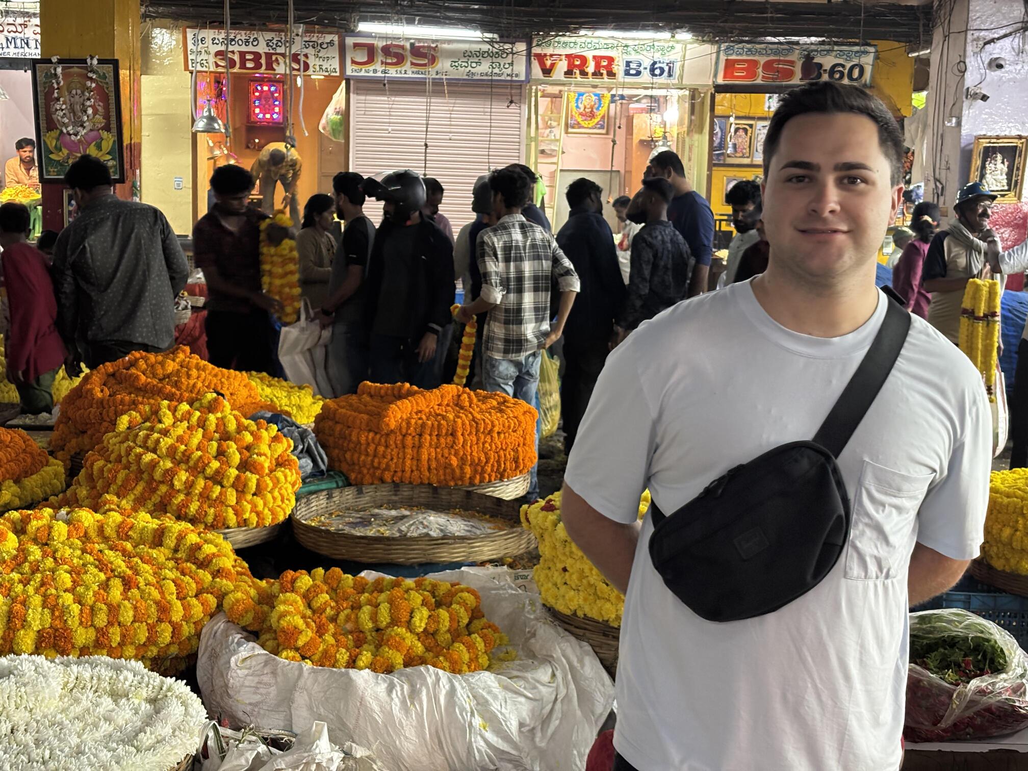 Bangalore : Evening Food Street Walk and Market Visit