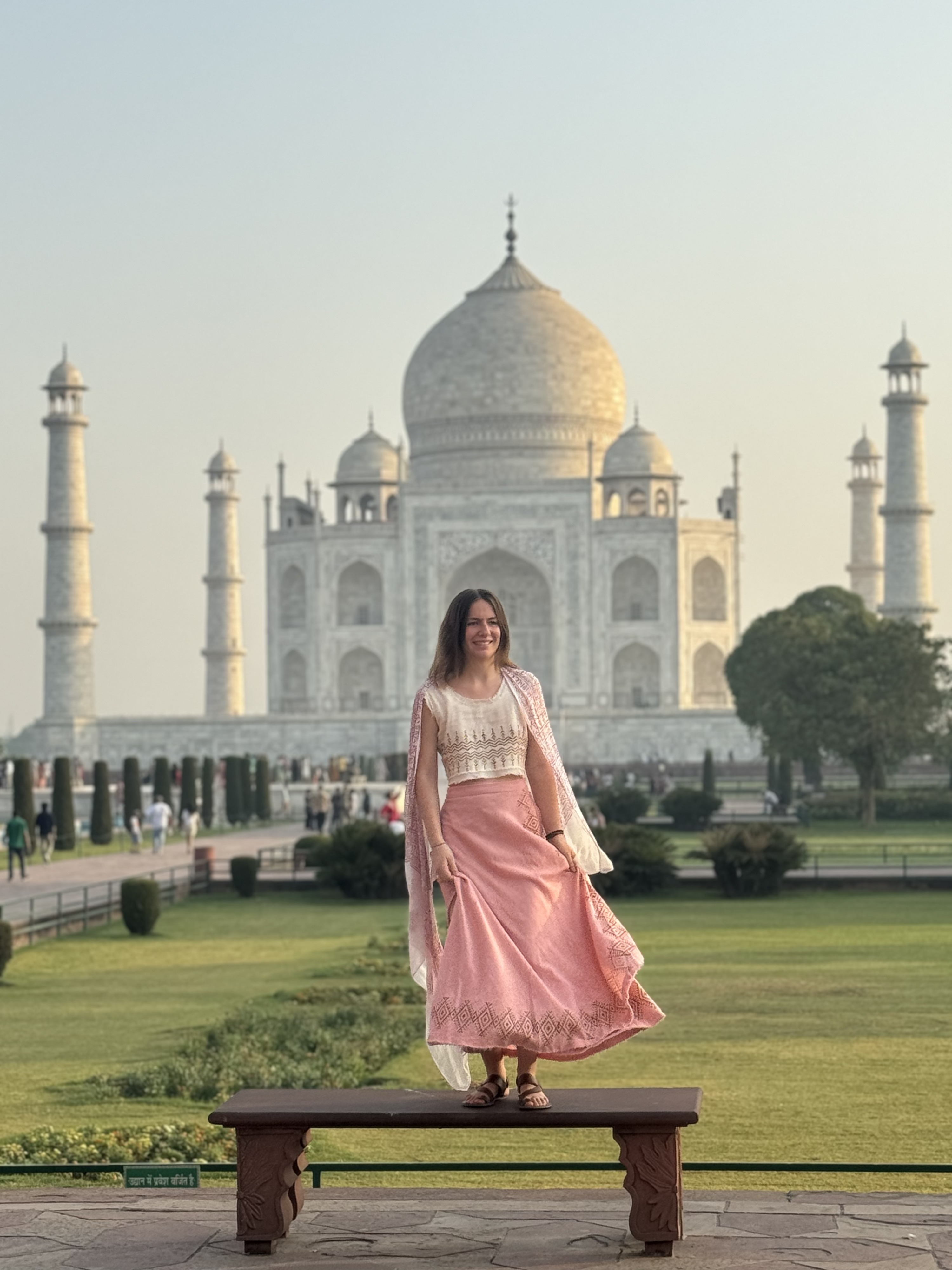 新德里：库特卜塔灯塔 & 声音表演之旅