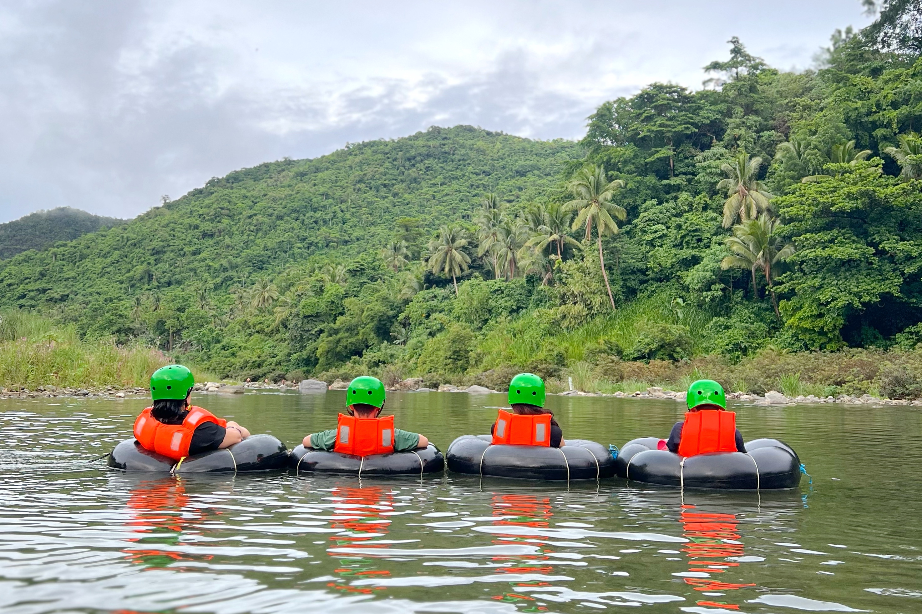 Fun River Tubing and Tinipak River Tour in Rizal