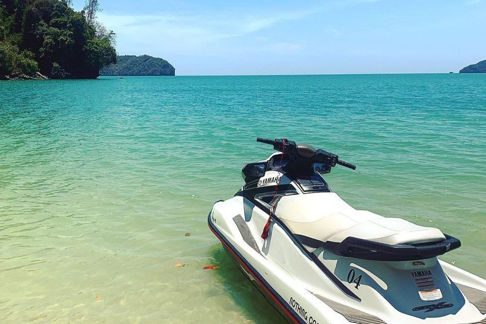 Jet Ski Fun Ride with Banana Boat Ride or Kayaking at Paradise 101