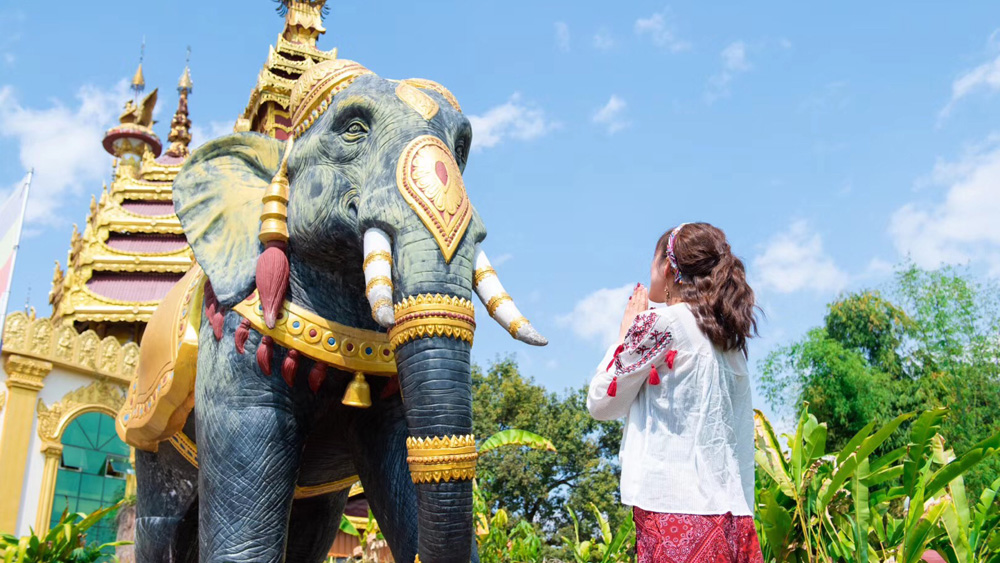 6-Day Yunnan Adventure: Western Yunnan, Tengchong, and Mangshi Tour