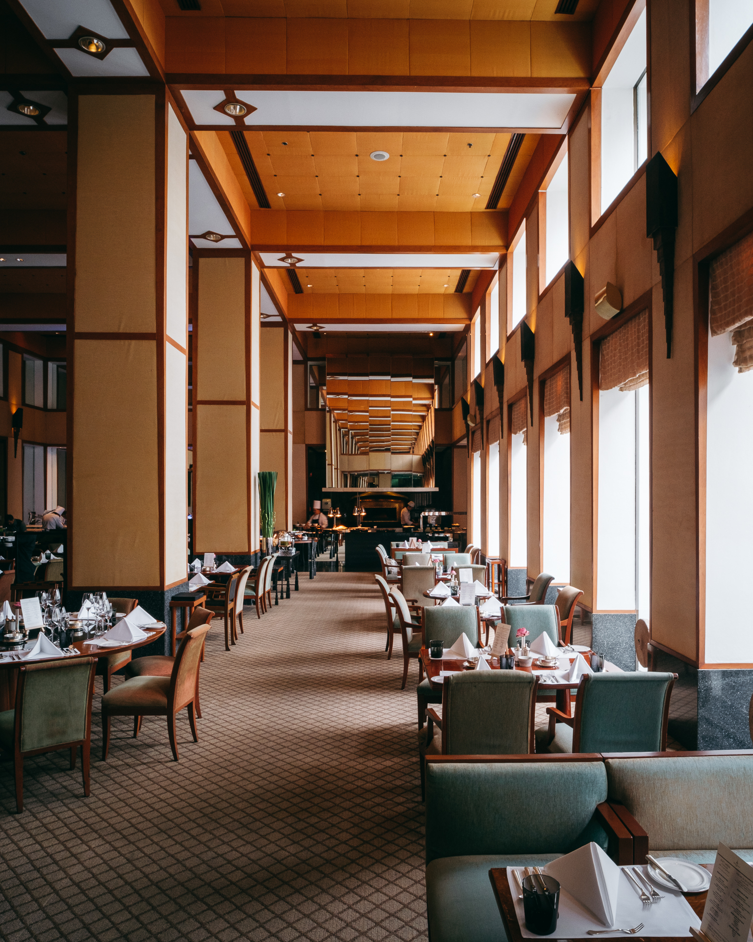 曼谷素可泰酒店柱廊餐廳週日早午餐