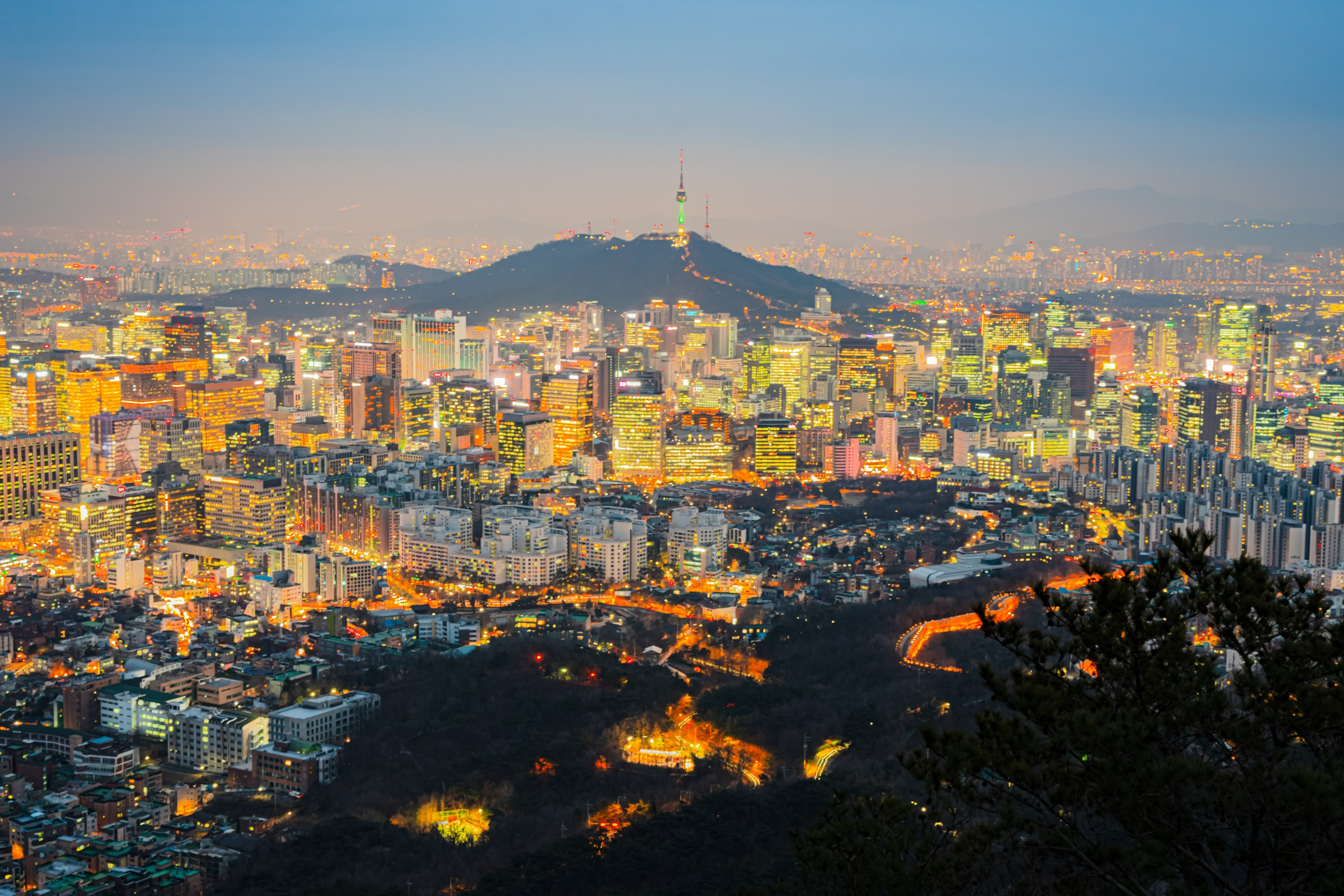 Half day - Seoul Morning/Night Hike, Korean food & drink