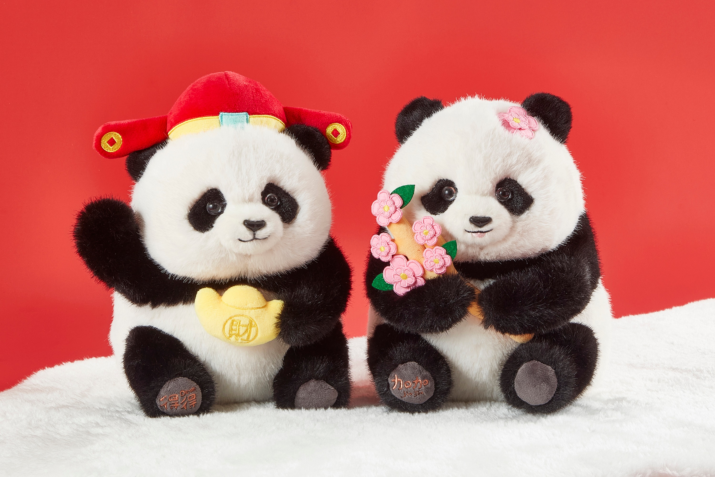 別錯過有趣別緻的節日紀念品,將節慶喜悅延續帶回家! 別錯過有趣別緻的節日紀念品,將節慶喜悅延續帶回家!