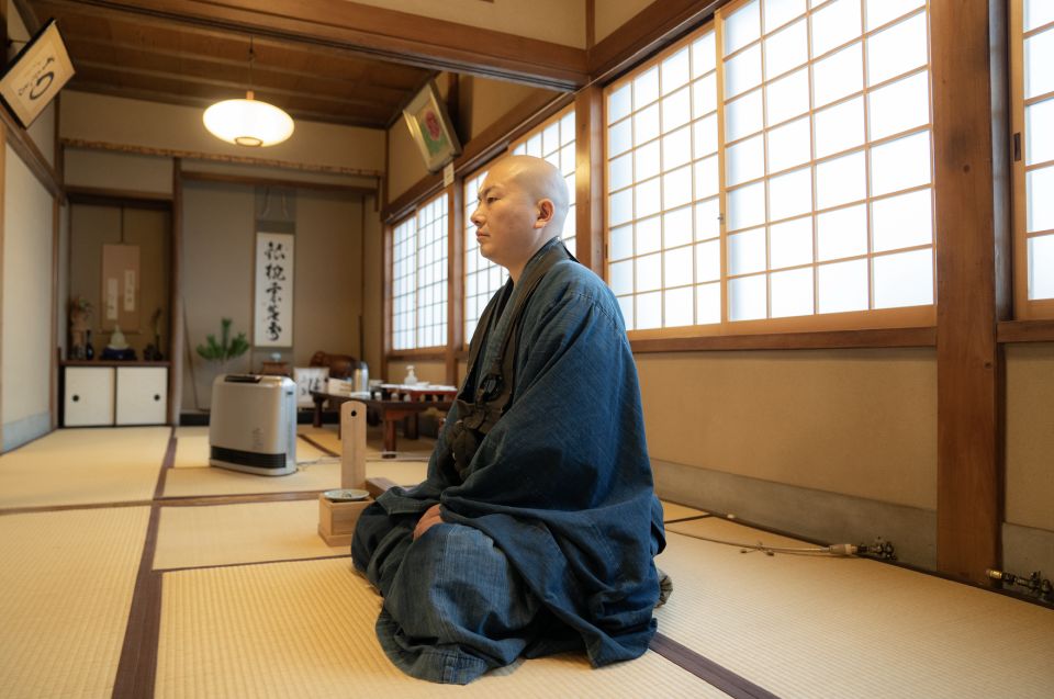 東京私人寺廟僧侶禪修