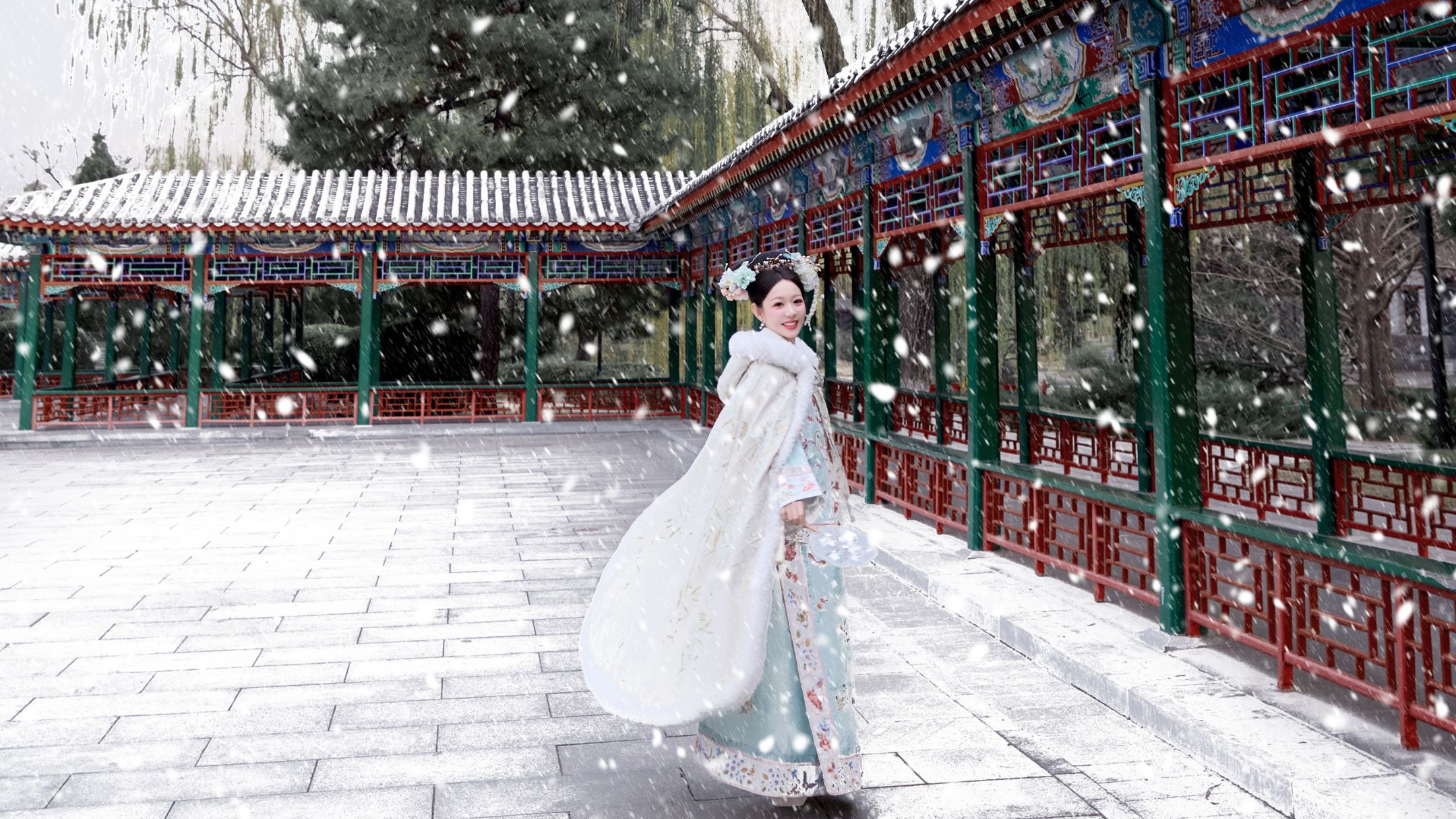 北京：租賃中國清代明代特色服裝（包含造型和淡妝）