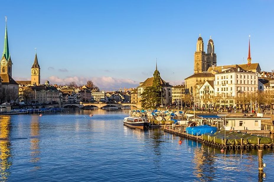 Zurich Private Walking Tour 