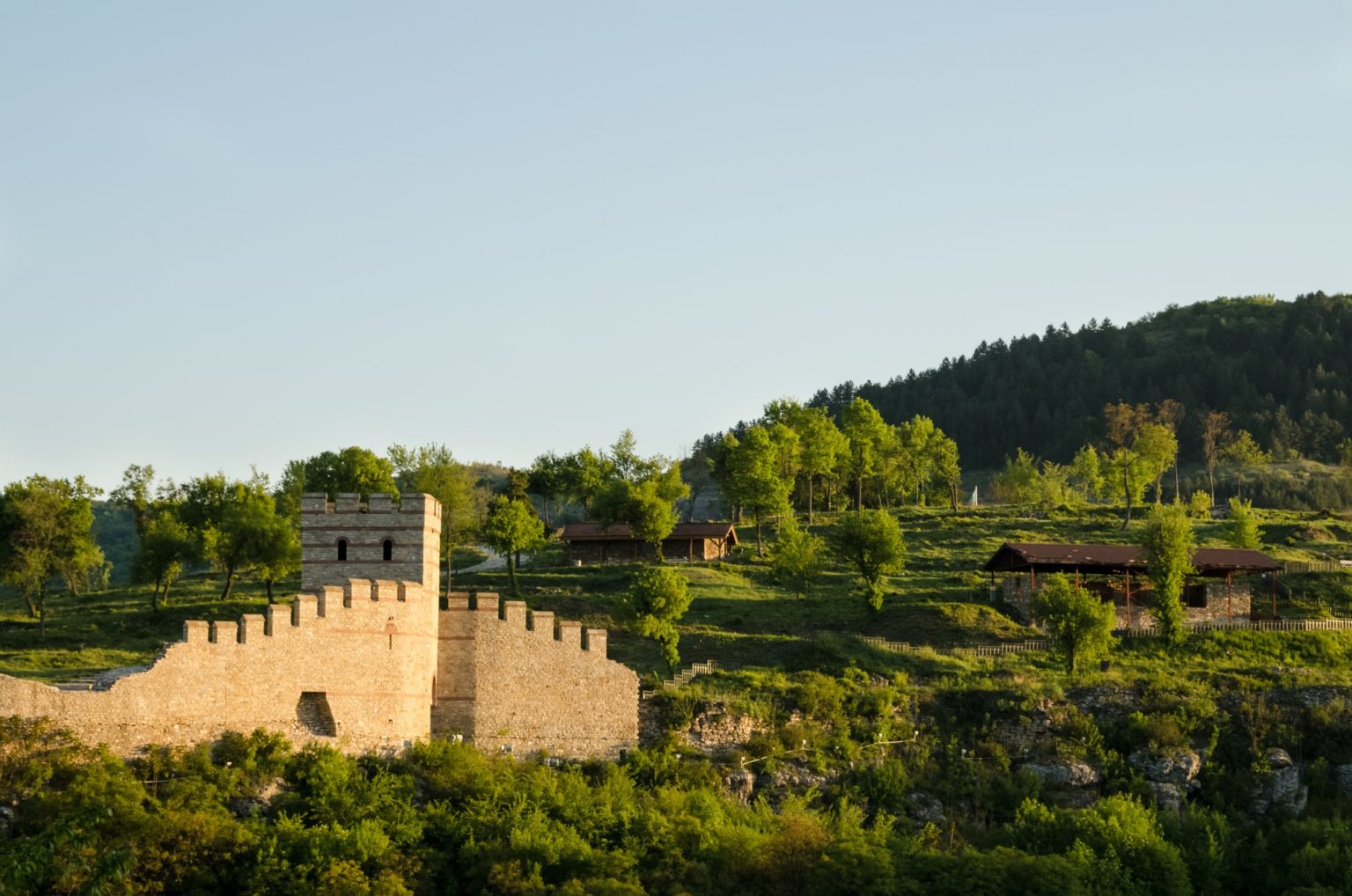 PREMIUM TOUR small group: Winding Streets&Royal Walls–Veliko Tarnovo