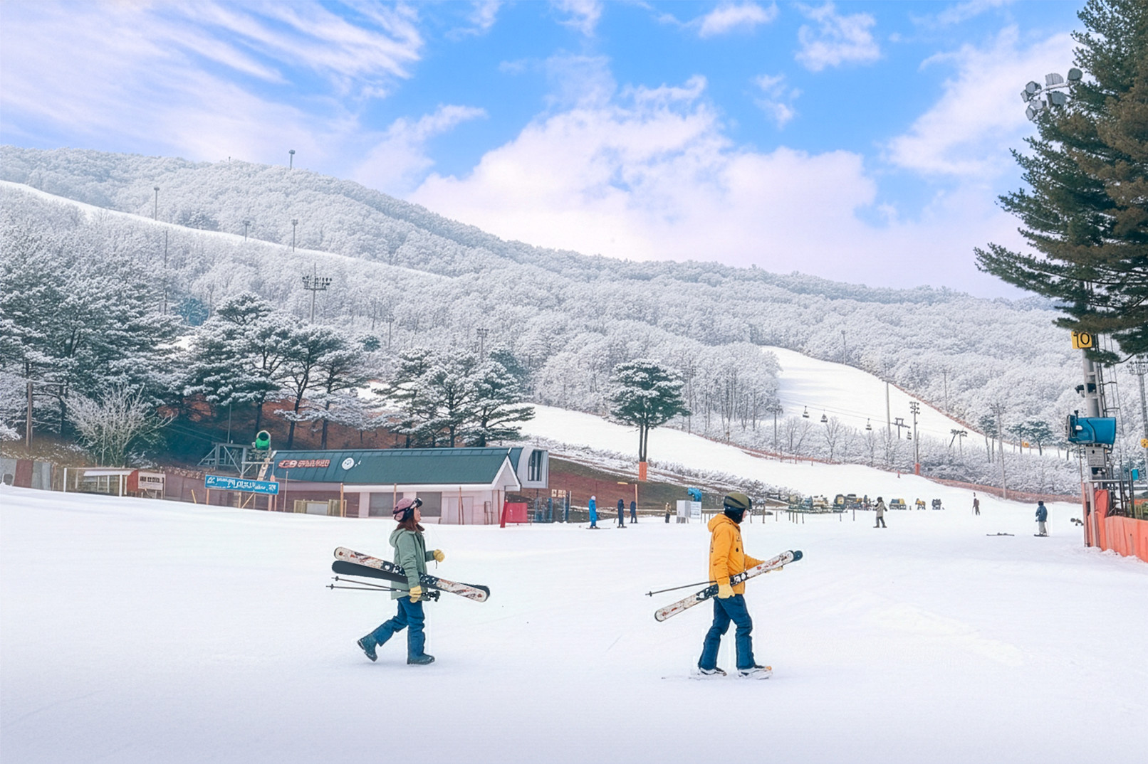 Seoul Jisan Forest Resort Full-Day Ski Tour