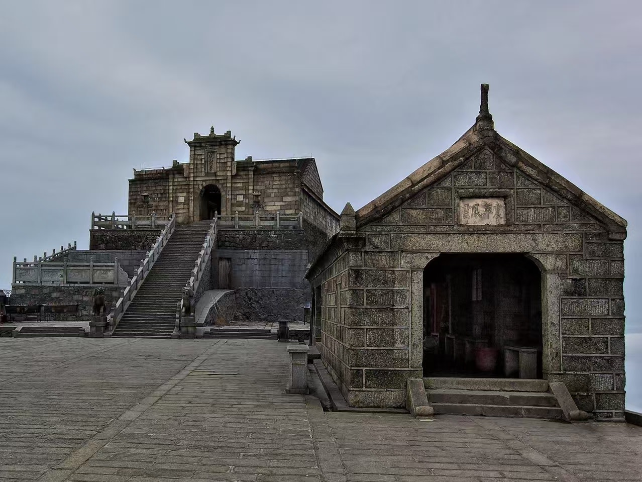 祝融殿，原名老聖帝殿，明萬曆年間(1573一1620)始建為祠
