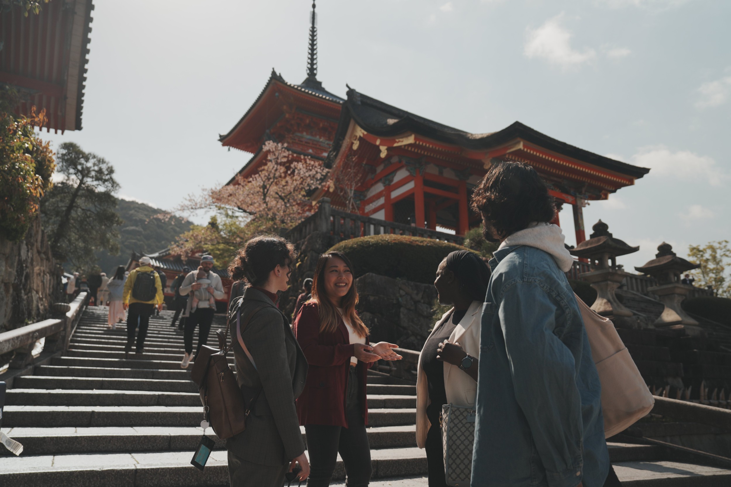 京都一日遊：永恆的地標和隱藏的瑰寶