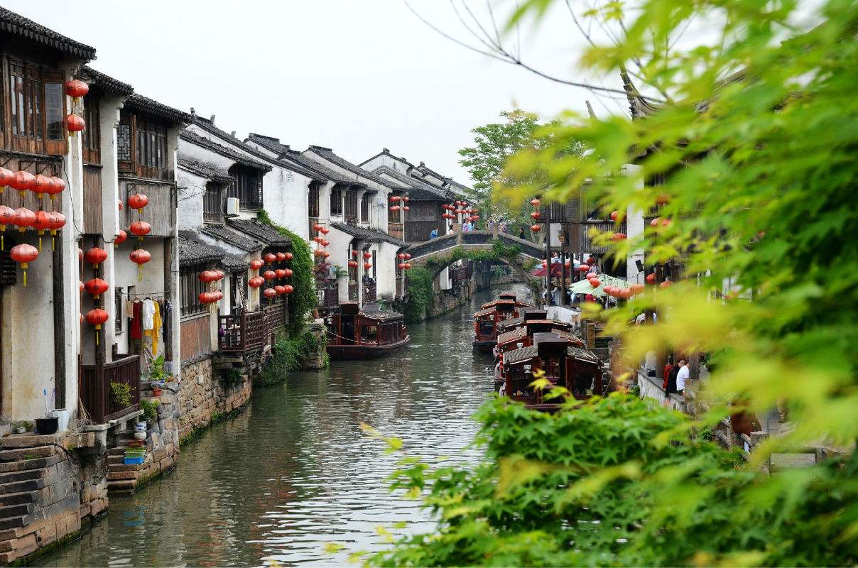 上海+南京+無錫+蘇州+杭州+烏鎮6日5晚跟團遊（25人小團+三水鄉+5鑽酒店+24小時接送機)