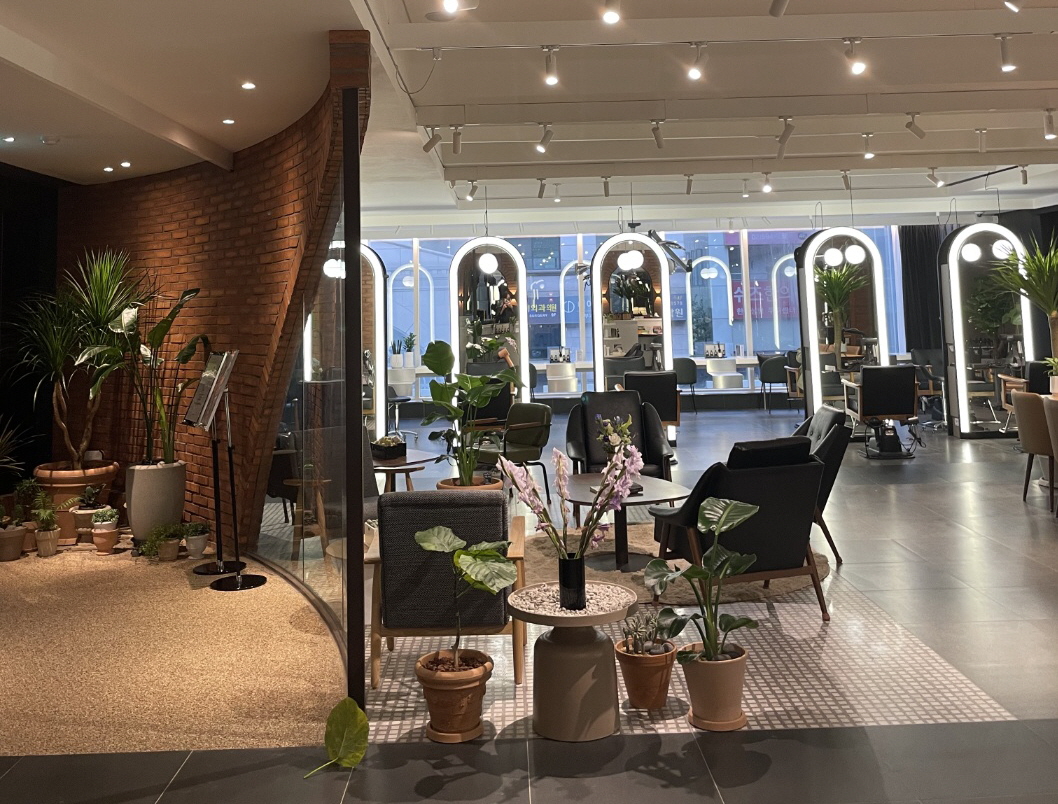 首爾江南 Juno HAIR Garden 沙龍江南站店 (Seoul JUNO HAIR Garden Gangnam Station Branch)