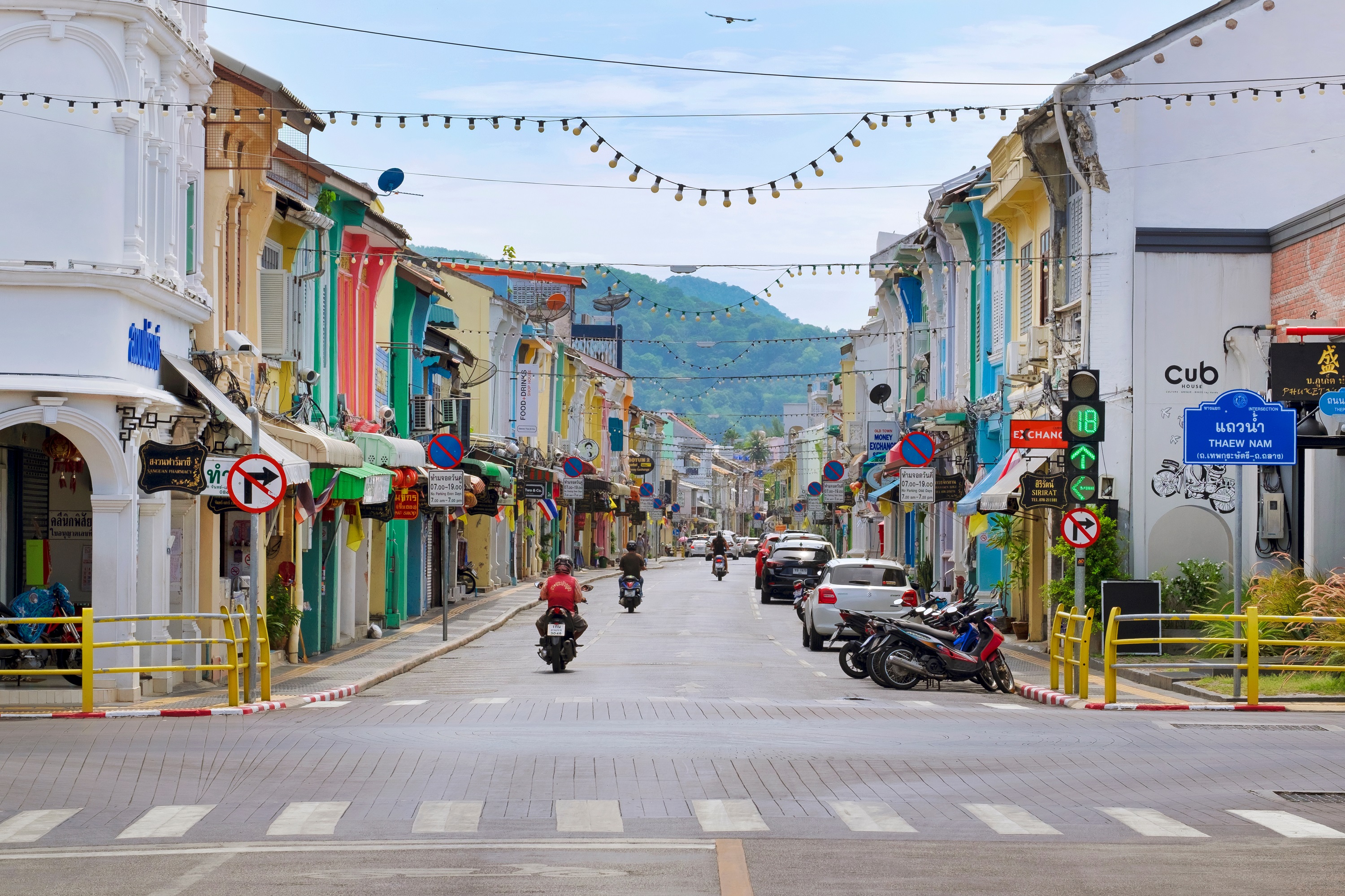 Phuket’s foodie streets