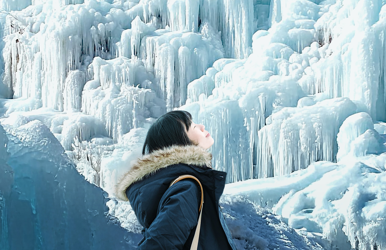 ☃️在雪嶽山冰雪之城 (Eobi Ice Valley) 親身感受冰封峽谷的壯麗,體驗真正的韓冬魅力。 ☃️在雪嶽山冰雪之城 (Eobi Ice Valley) 親身感受冰封峽谷的壯麗,體驗真正的韓冬魅力。