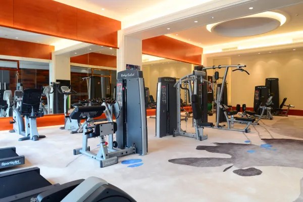 Hotel gym environment display picture