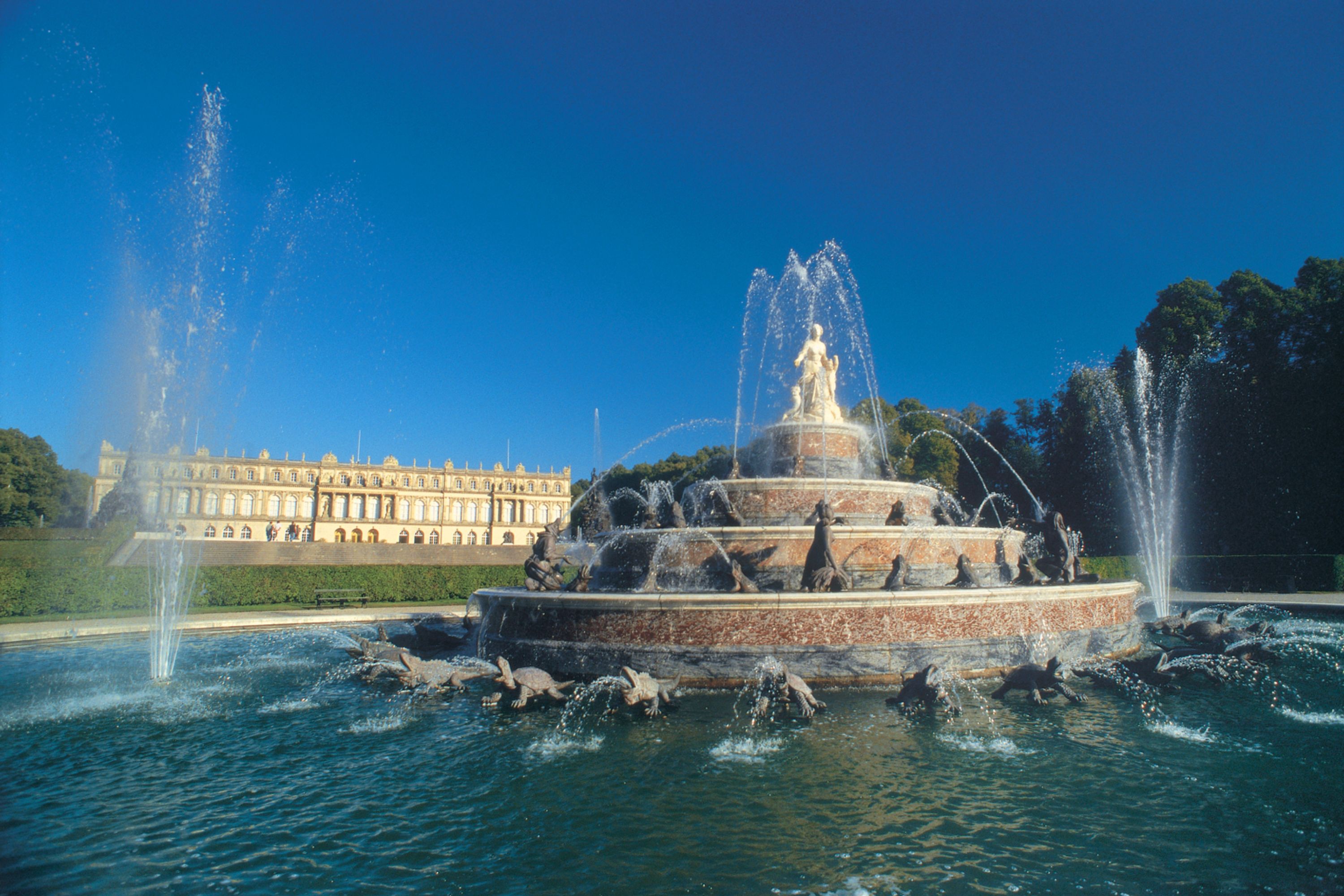 Herrenchiemsee Castle Railway Tour from Munich