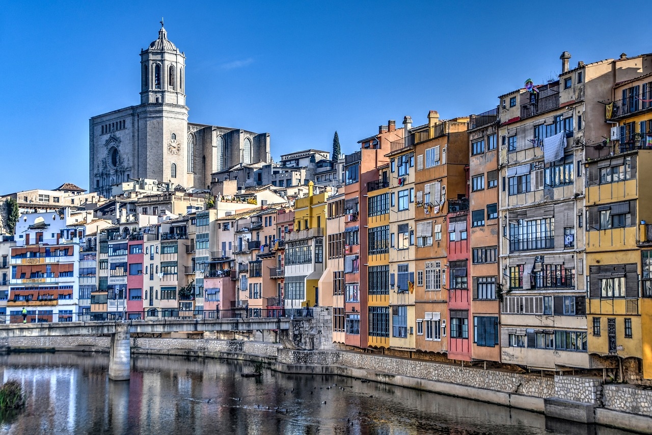 Girona, Figueres, and Cadaques Tour from Barcelona