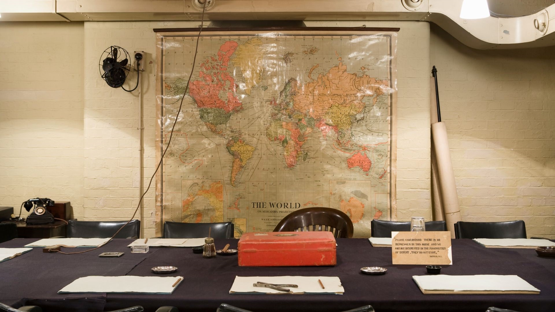 London: Churchill War Rooms Ticket & Political London Audio