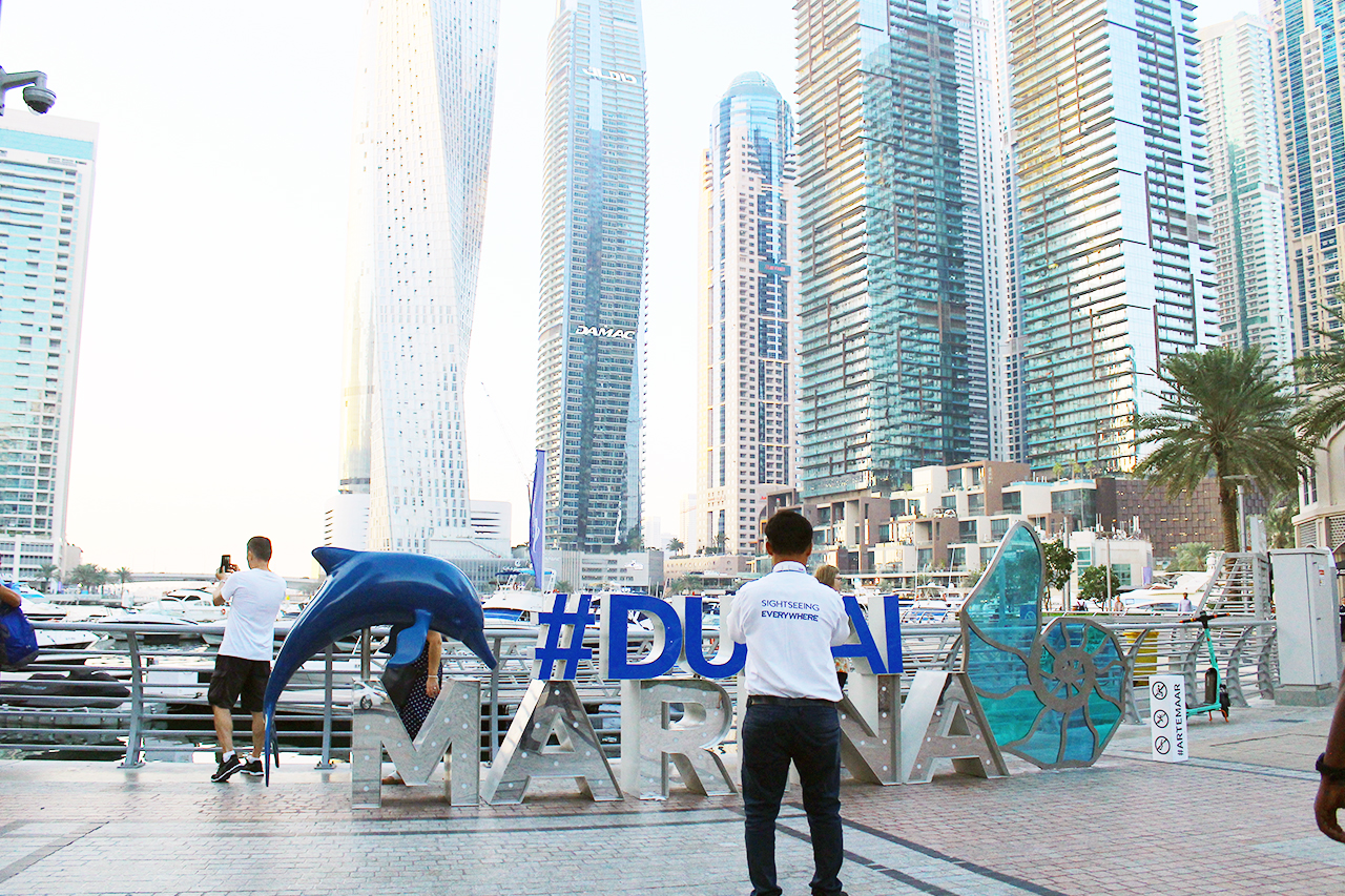 Modern Dubai City Tour + Mono rail ticket