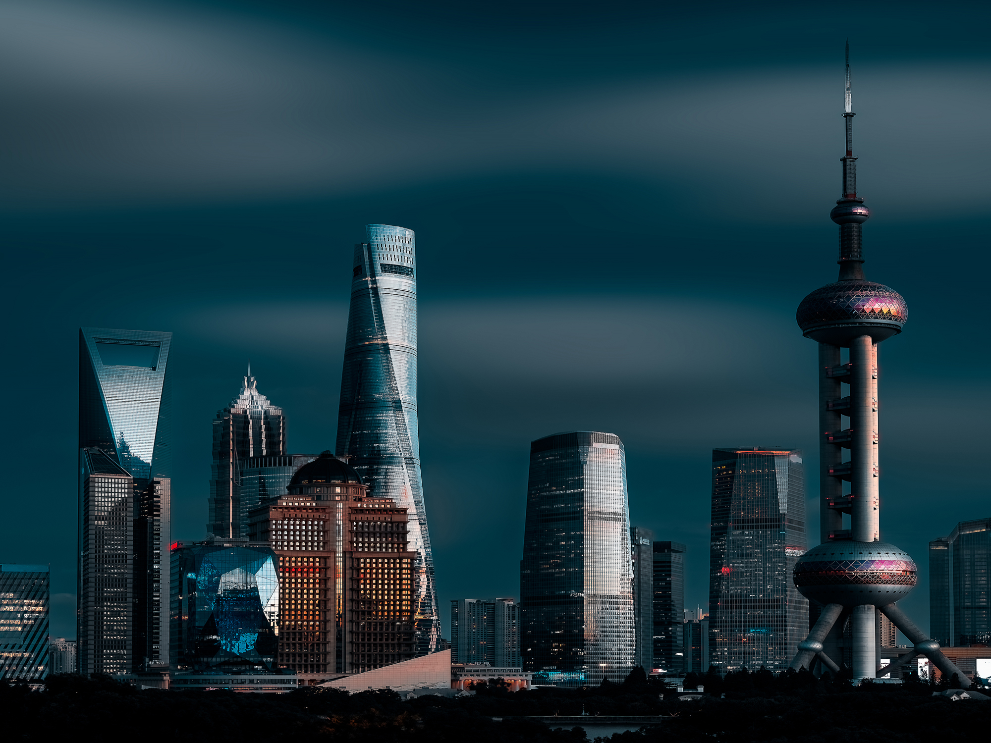 【私享定制团】 上海出发乌镇+苏州+无锡度假5天4晚（夜上海游览+乌镇东栅西栅双景区+太湖渡船+体验非遗苏绣）*等待确认