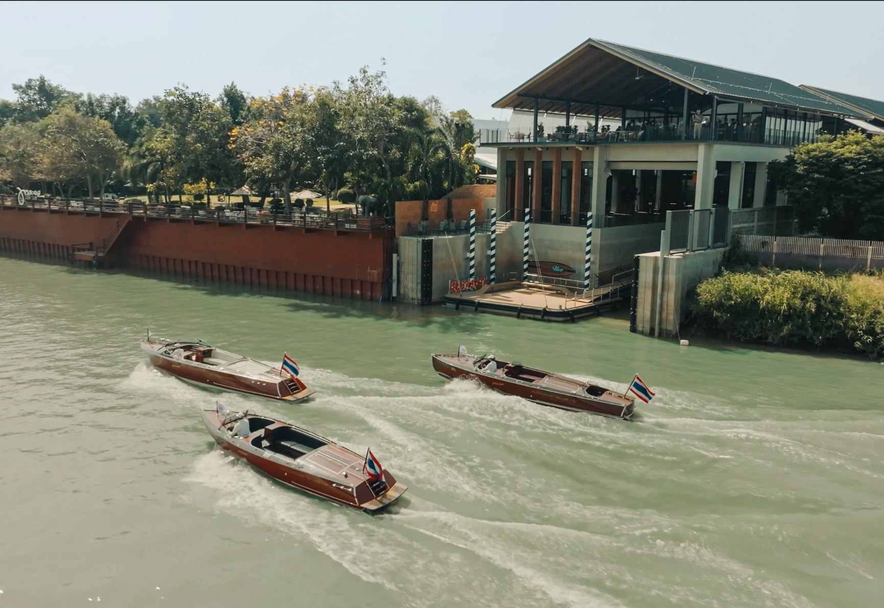 大城（Ayutthaya）：豪華遊艇遊船寺廟觀光