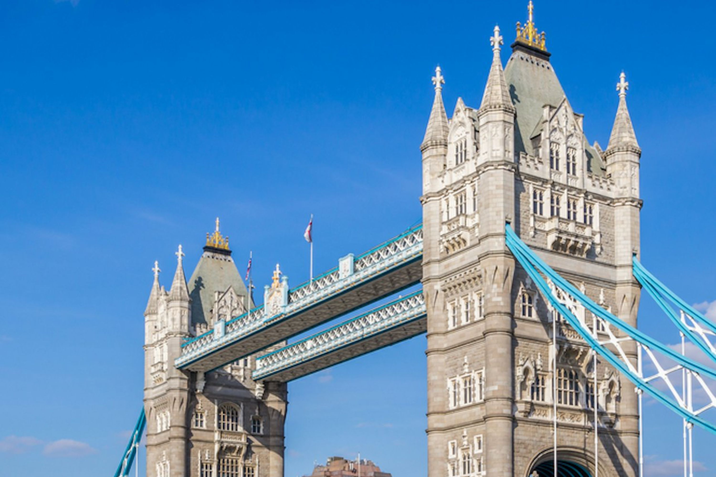 Tower of London and Tower Bridge Early Access with Guided Tour