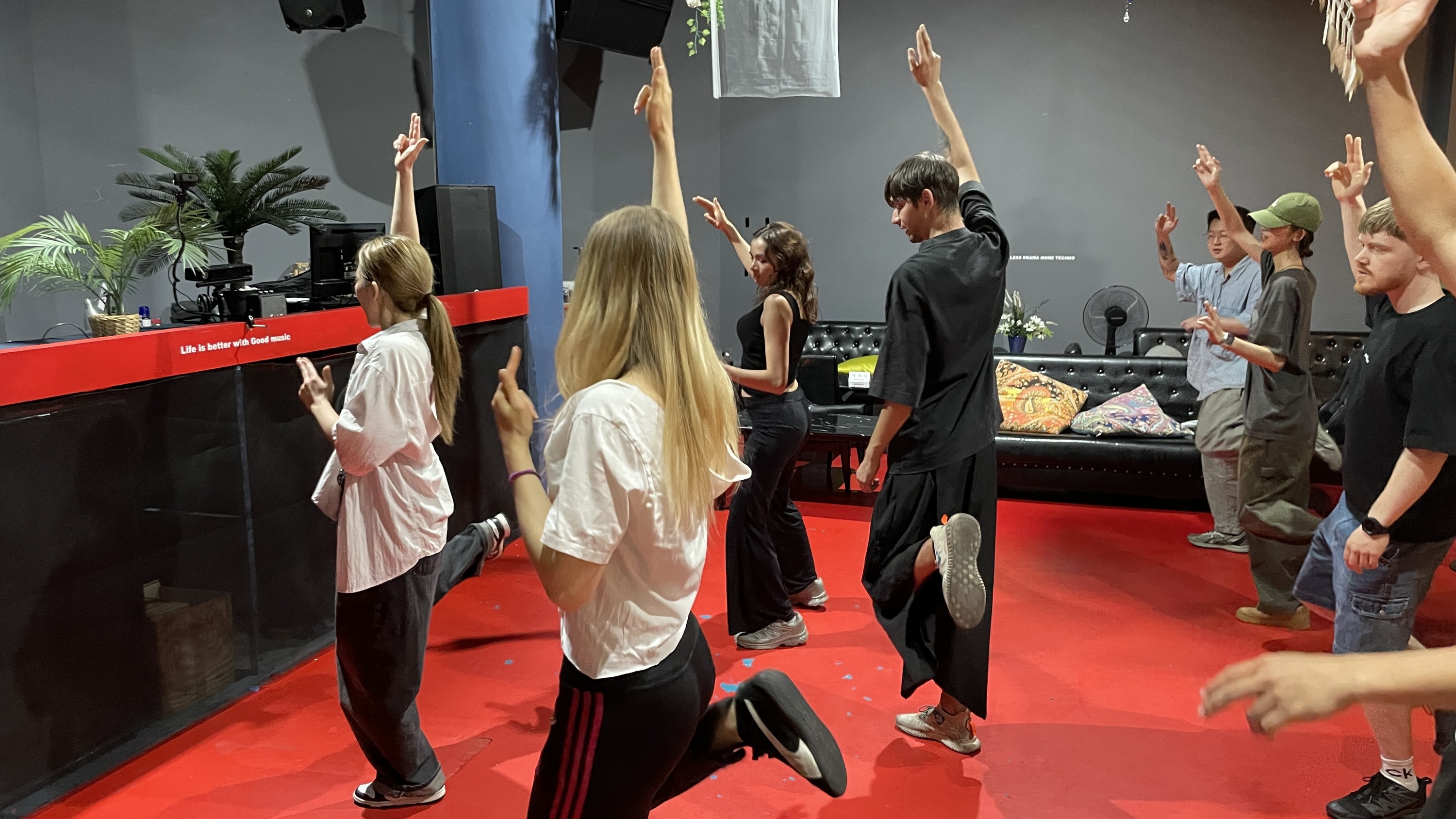 K-Pop Dance One-Day Class in Haeundae, Busan