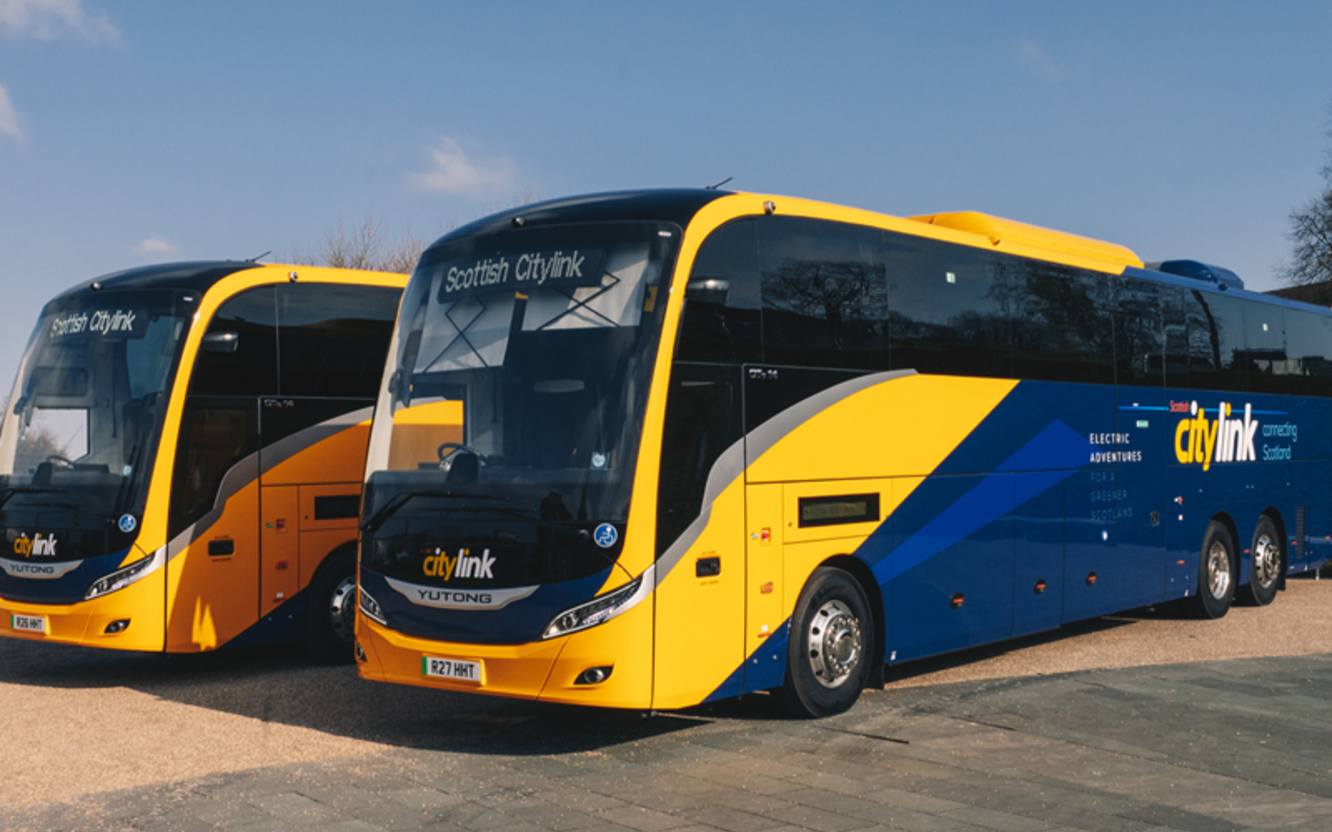 搭乘舒適又現代化的 Scottish Citylink 巴士,輕鬆往返愛丁堡機場與市區。 搭乘舒適又現代化的 Scottish Citylink 巴士,輕鬆往返愛丁堡機場與市區。