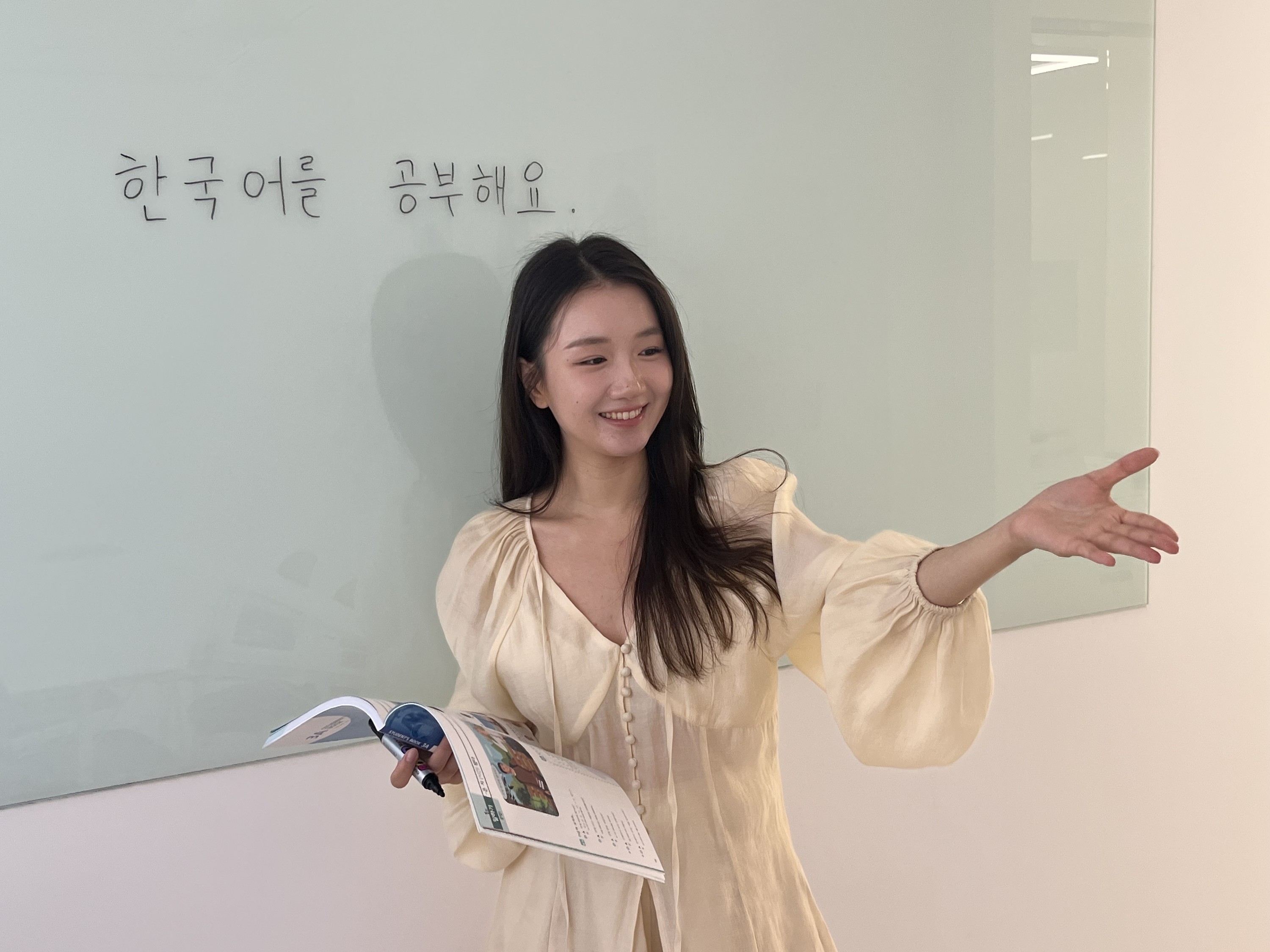 Learn Korean Language & Culture Experience for Travelers in Seoul