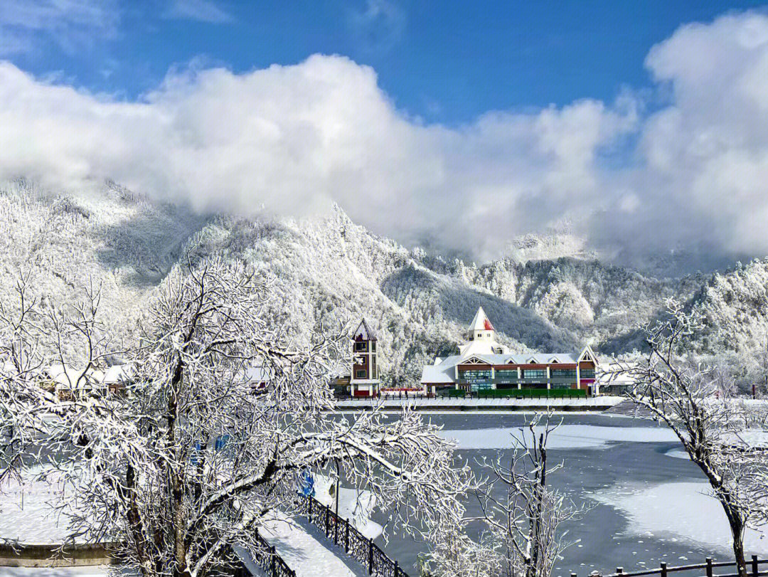 成都西嶺雪山 日帰りプライベートツアー