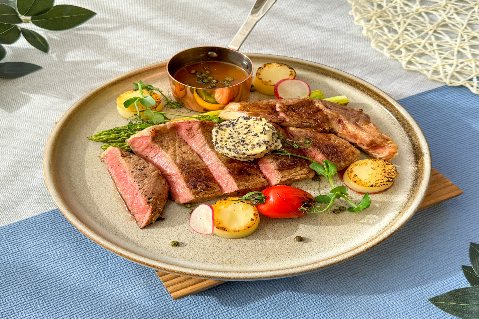 Apollo at Furama Riverfront Hotel