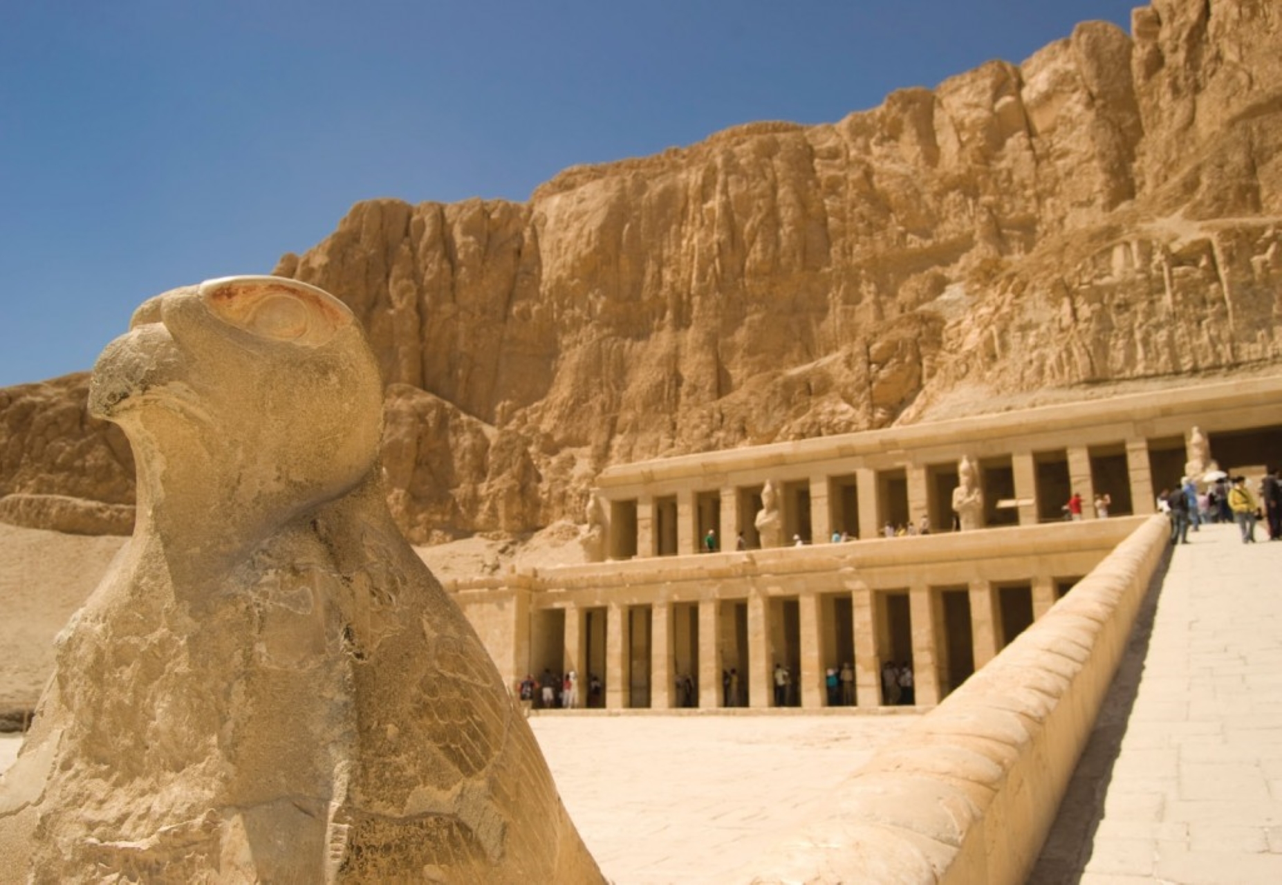 Luxor Day Trip Valley of the Queens With Transfer - Hurghada