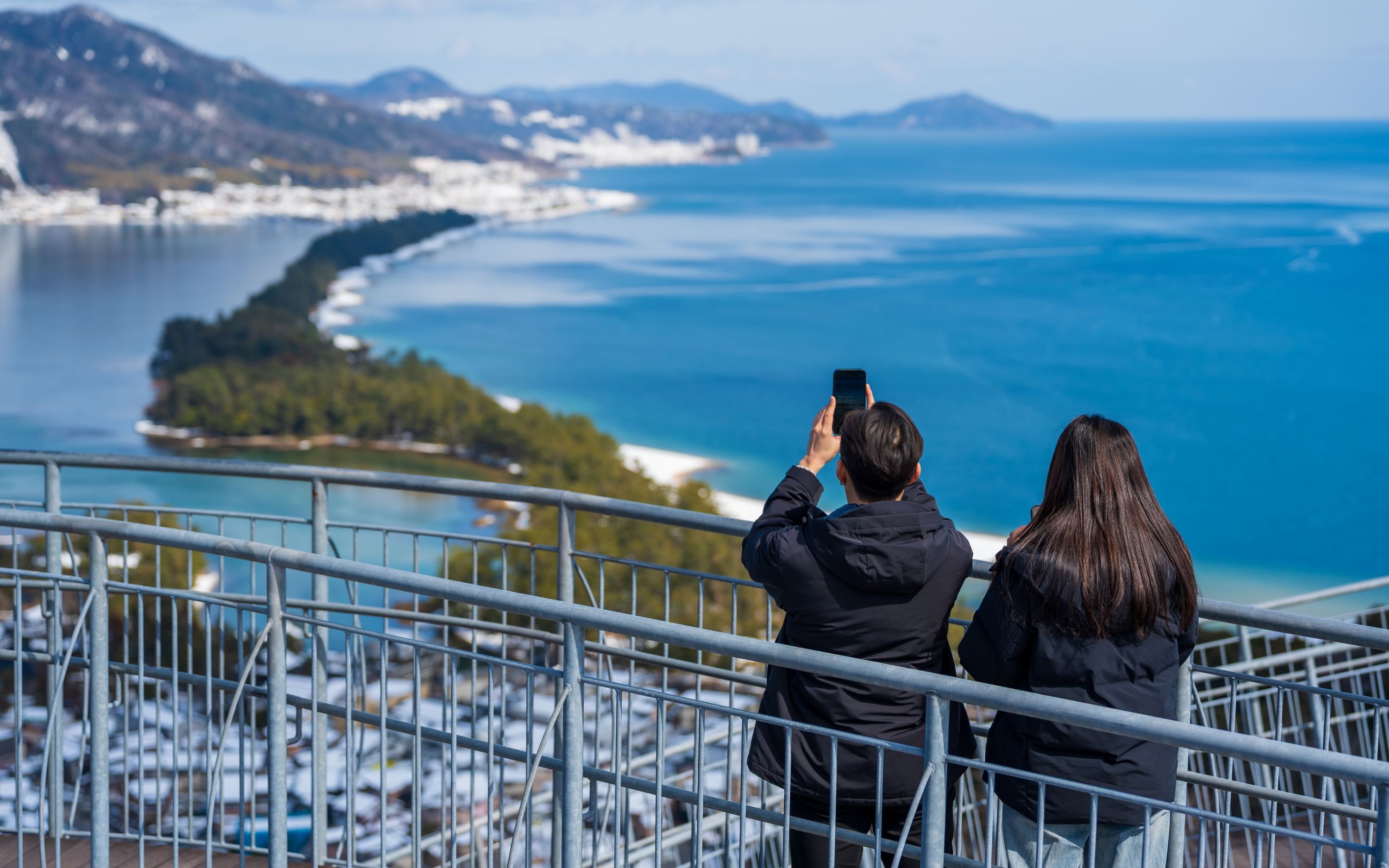 Kyoto by the Sea: Amanohashidate & Ine no Funaya Bus Tour from Osaka