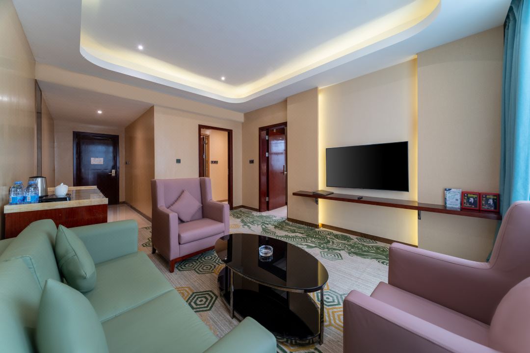 Elegant Family Suite